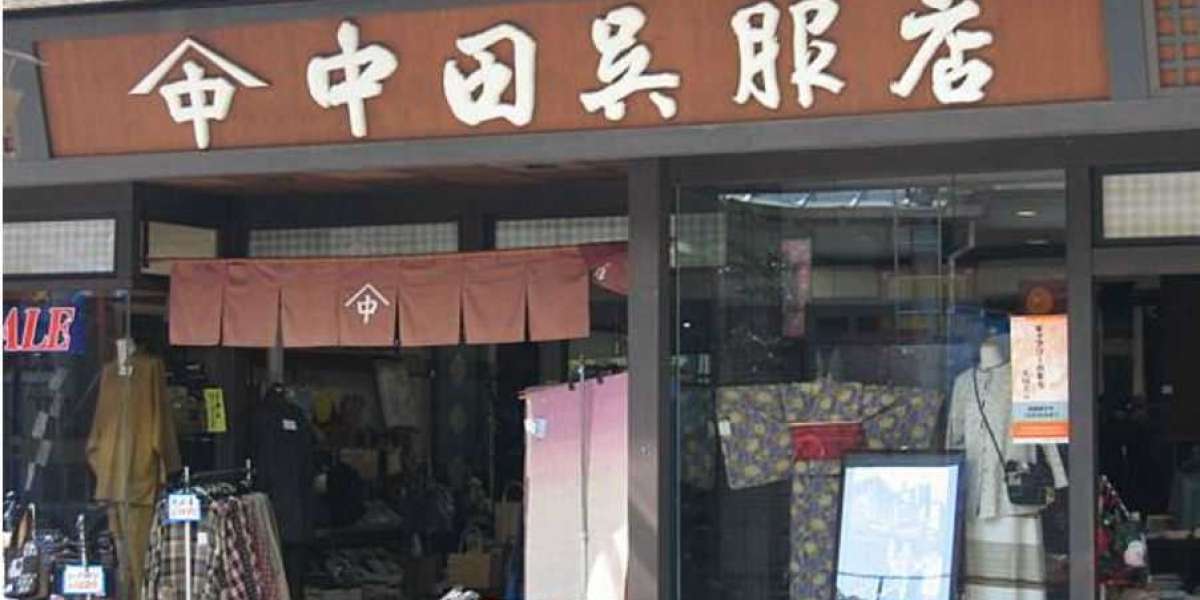 和服一词是中国人伪造出来的！日本人自古穿汉服！